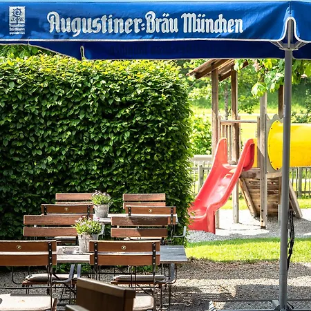 Liebe Heimat Aparthotel 4*