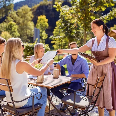 Liebe Heimat Aparthotel 4*