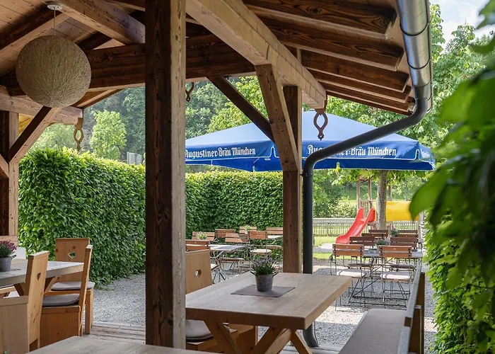 Liebe Heimat Aparthotel 4*