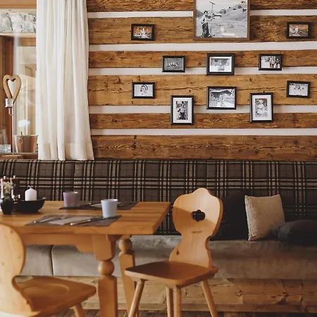 Liebe Heimat Hotel apartamentowy Saalbach-Hinterglemm